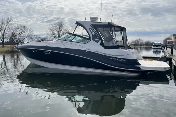 2015 Four Winns 375 Vista 38ft Four Winns Yacht For Sale