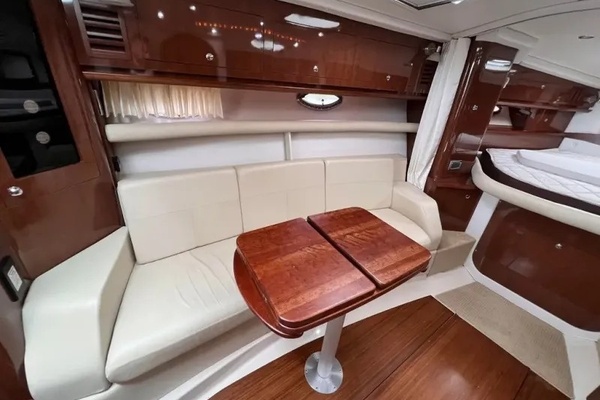 2015 Four Winns 375 Vista 38ft Four Winns Yacht For Sale