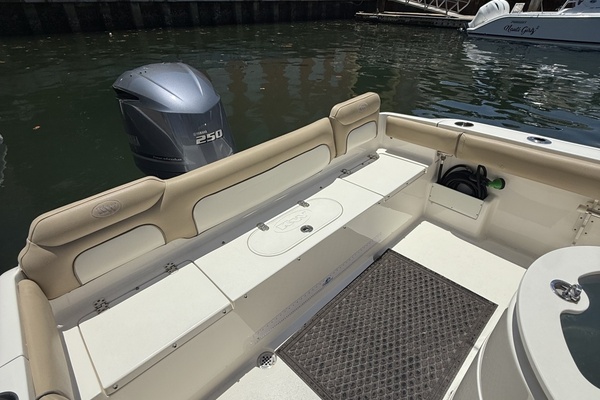 23ft Key West Yacht For Sale