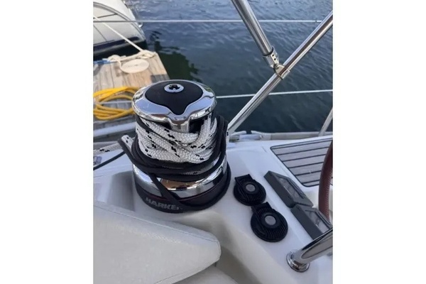 2011 Jeanneau 50 Deck Saloon 49ft Jeanneau Yacht For Sale