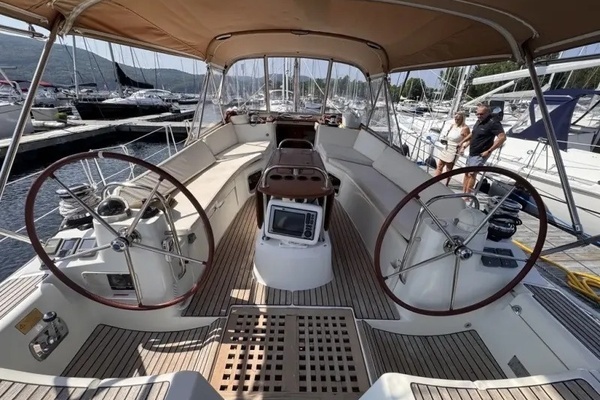 2011 Jeanneau 49