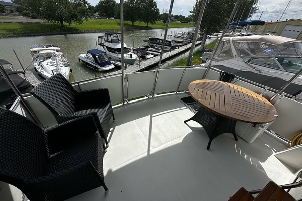 36ft Marine Trader Yacht For Sale