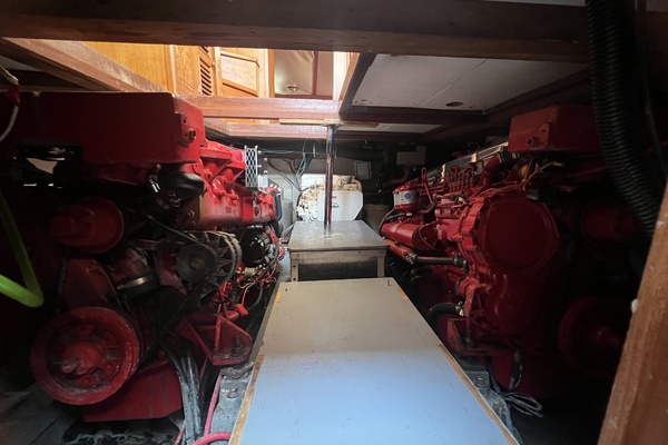36ft Marine Trader Yacht For Sale