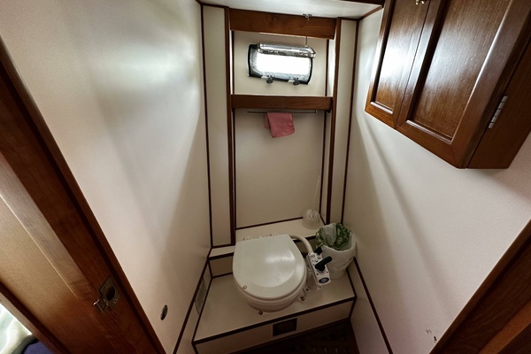 36ft Marine Trader Yacht For Sale