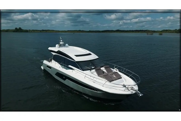 2018 Prestige Yachts 520S 52ft Present Yachts Yacht For Sale