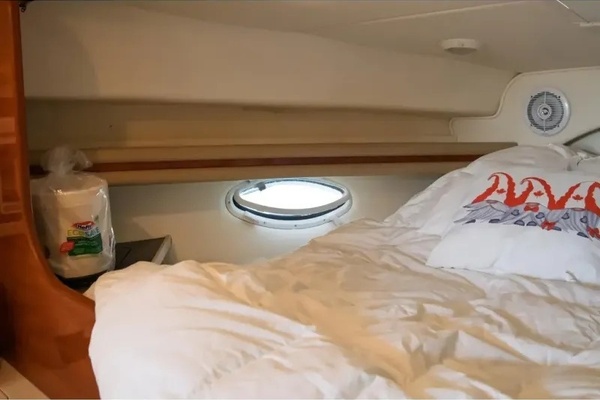 2003 Rinker Fieste Vee 342 34ft Rinker Yacht For Sale