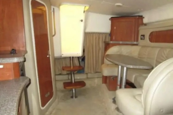 2004 Rinker 312 Fiesta Vee 312 32ft Rinker Yacht For Sale