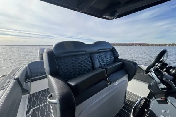 2023 Sunsation 32 CCX 32ft Sunsation Yacht For Sale