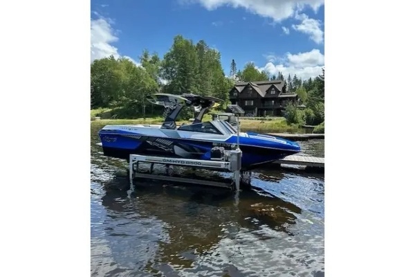 2017 Tige Boats RZX3 23ft Tige Yacht For Sale