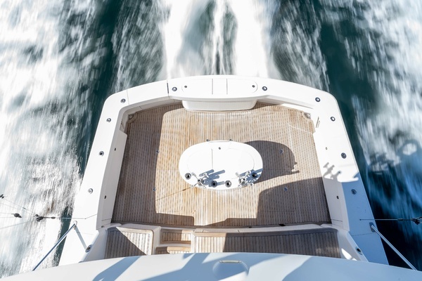 2018 Viking 72