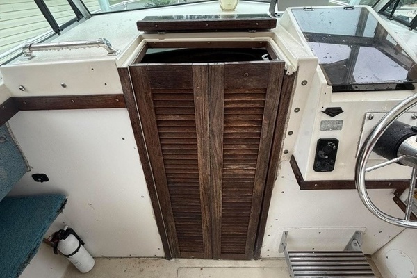 22ft Grady White Yacht For Sale