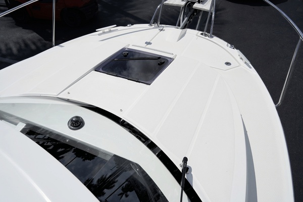 26ft Jeanneau Yacht For Sale