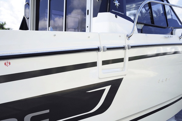 26ft Jeanneau Yacht For Sale