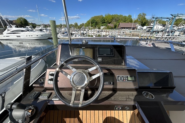 2019 Galeon 55