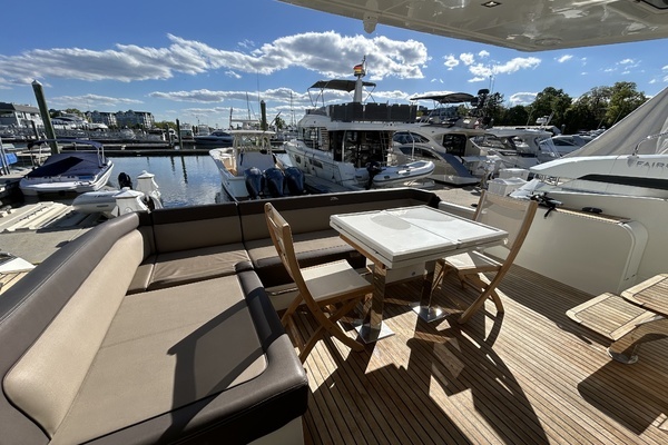 2019 Galeon 55