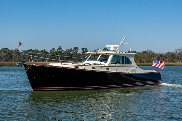 44-ft-Hinckley-2006-- Greenwich Connecticut United States  yacht for sale