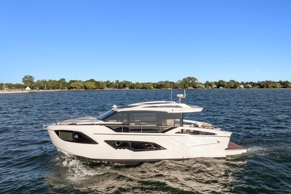 48-ft-Absolute-2026-48 Coupe- St. Clair Shores Michigan United States  yacht for sale