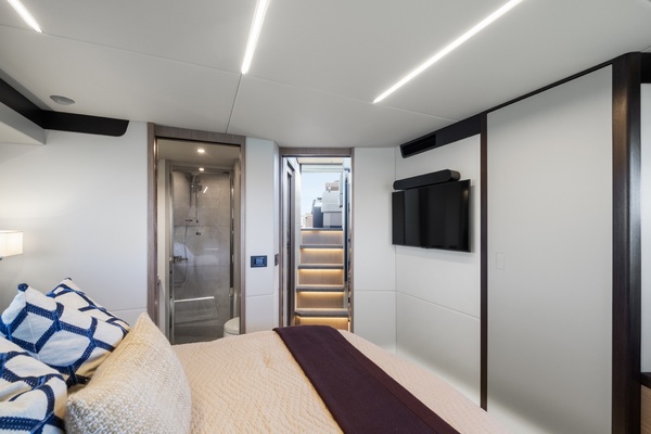 48ft Absolute Yacht For Sale