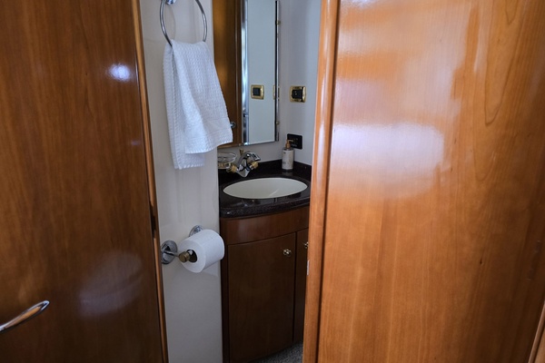 Marlin Monroe 57ft Carver Yacht For Sale
