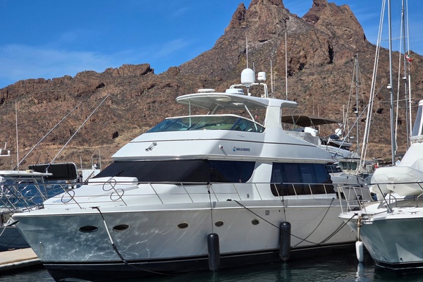 Marlin Monroe 57ft Carver Yacht For Sale