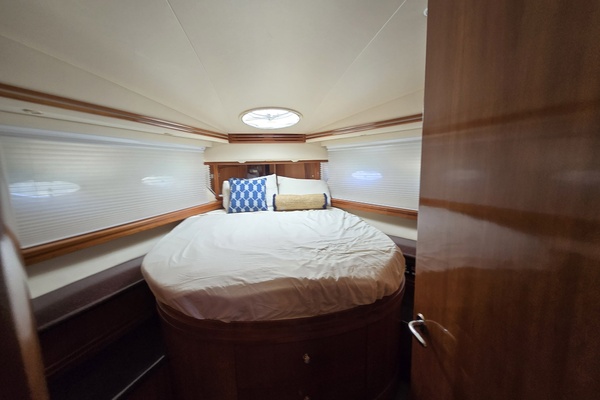 Marlin Monroe 57ft Carver Yacht For Sale