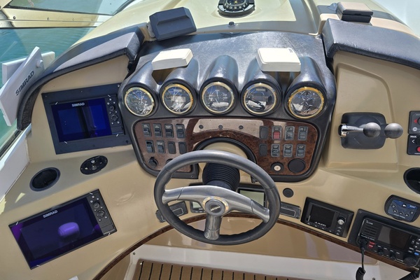 Marlin Monroe 57ft Carver Yacht For Sale