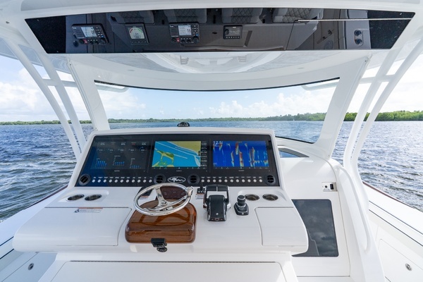 Photo of the 2025 Valhalla Boatworks V-55