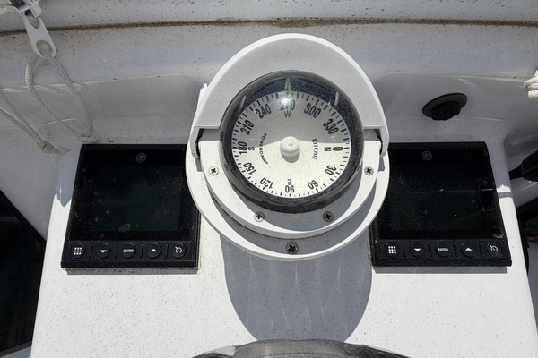 Mo Mo I 31ft Bertram Yacht For Sale