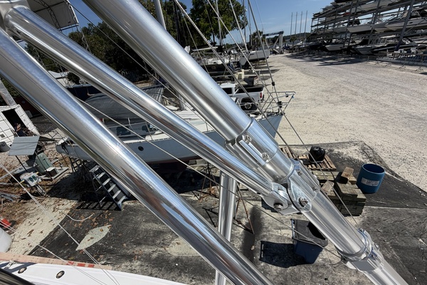 Mo Mo I 31ft Bertram Yacht For Sale
