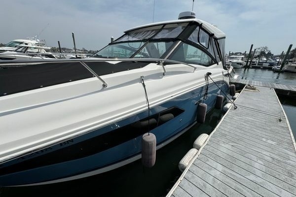 2021 Sea Ray 32