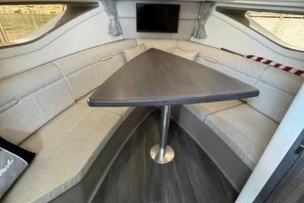 2021 Sea Ray 32