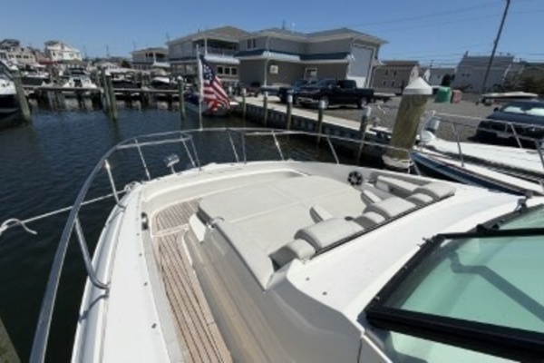 2021 Sea Ray 32
