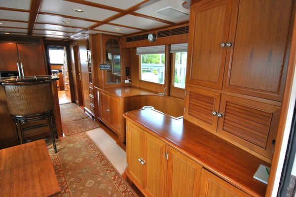 Salon Starboard Side