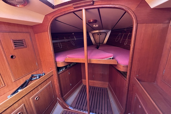 Coolabah 42ft Swan Yacht For Sale