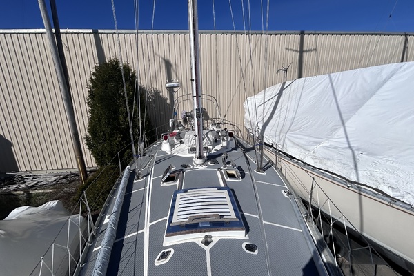 Coolabah 42ft Swan Yacht For Sale