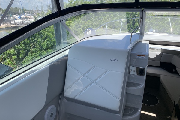 26ft Regal Yacht For Sale