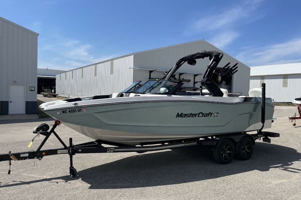 Mastercraft XT24 24ft Mastercraft Yacht For Sale