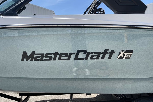 Mastercraft XT24 24ft Mastercraft Yacht For Sale