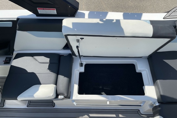 Mastercraft XT24 24ft Mastercraft Yacht For Sale
