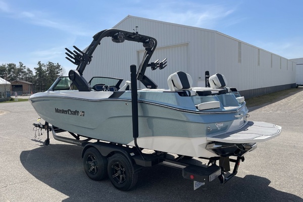 Mastercraft XT24 24ft Mastercraft Yacht For Sale
