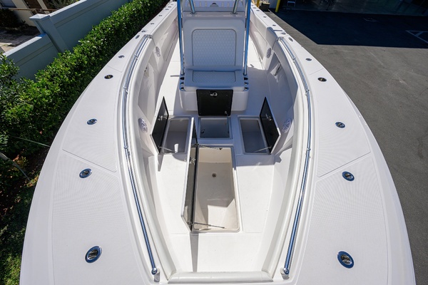 33ft Sea Hunter Yacht For Sale