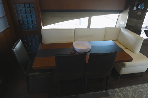 2014 Pre Owned 78 Fairline.00_00_13_15.Still015