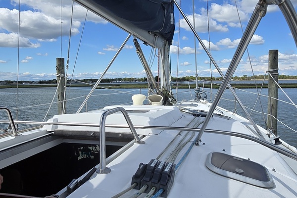41ft Hunter Yacht For Sale