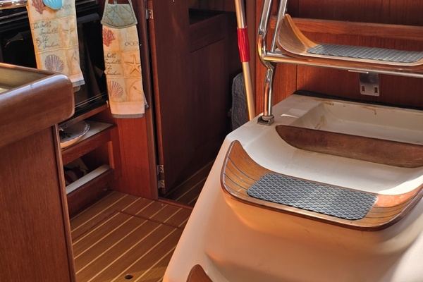 41ft Hunter Yacht For Sale