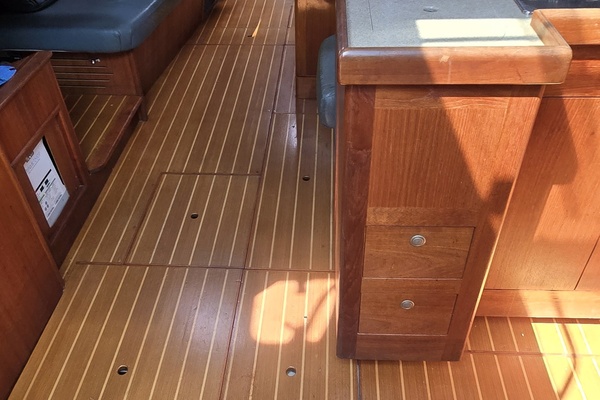 41ft Hunter Yacht For Sale