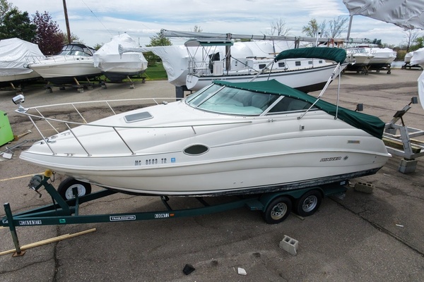 26ft Rinker Yacht For Sale