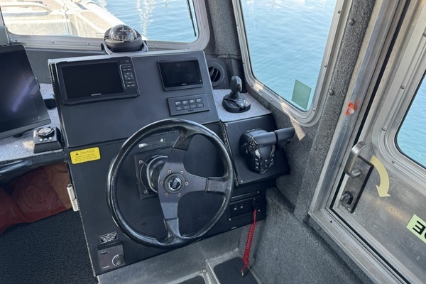 2006 SAFE Boats 25
