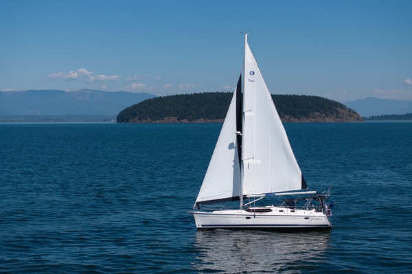 Fre Moment  45ft Hunter Yacht For Sale
