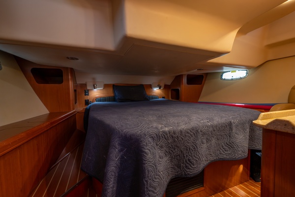 Fre Moment  45ft Hunter Yacht For Sale