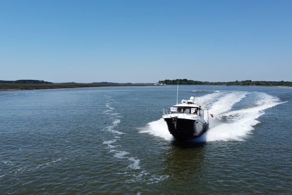 Seahorse 33ft Cutwater Yacht For Sale